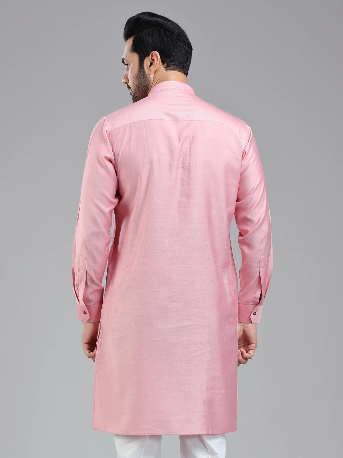Light pink simple yet classy kurta for festival