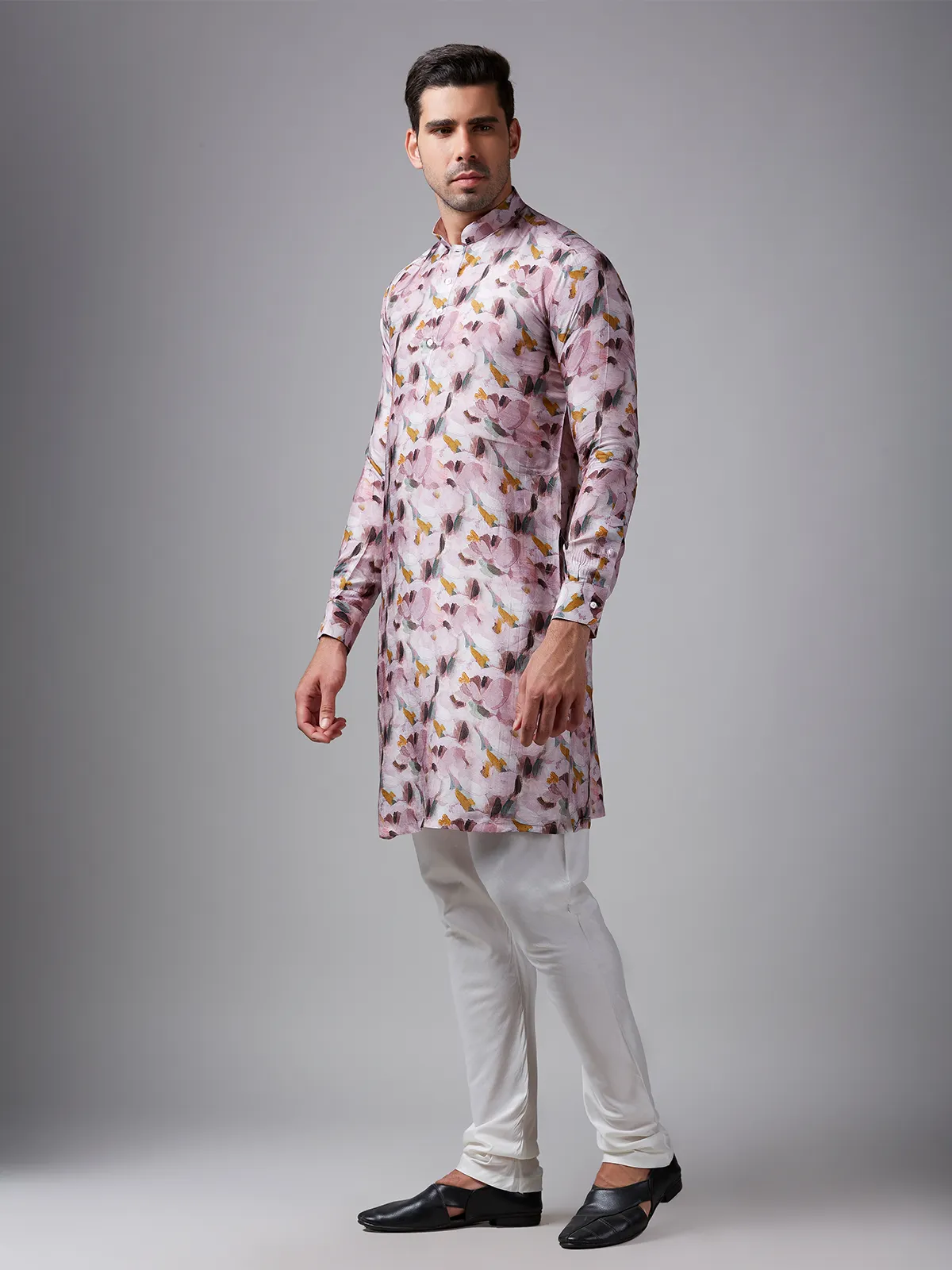 Light purple printed  Men Kurta pajama in silk