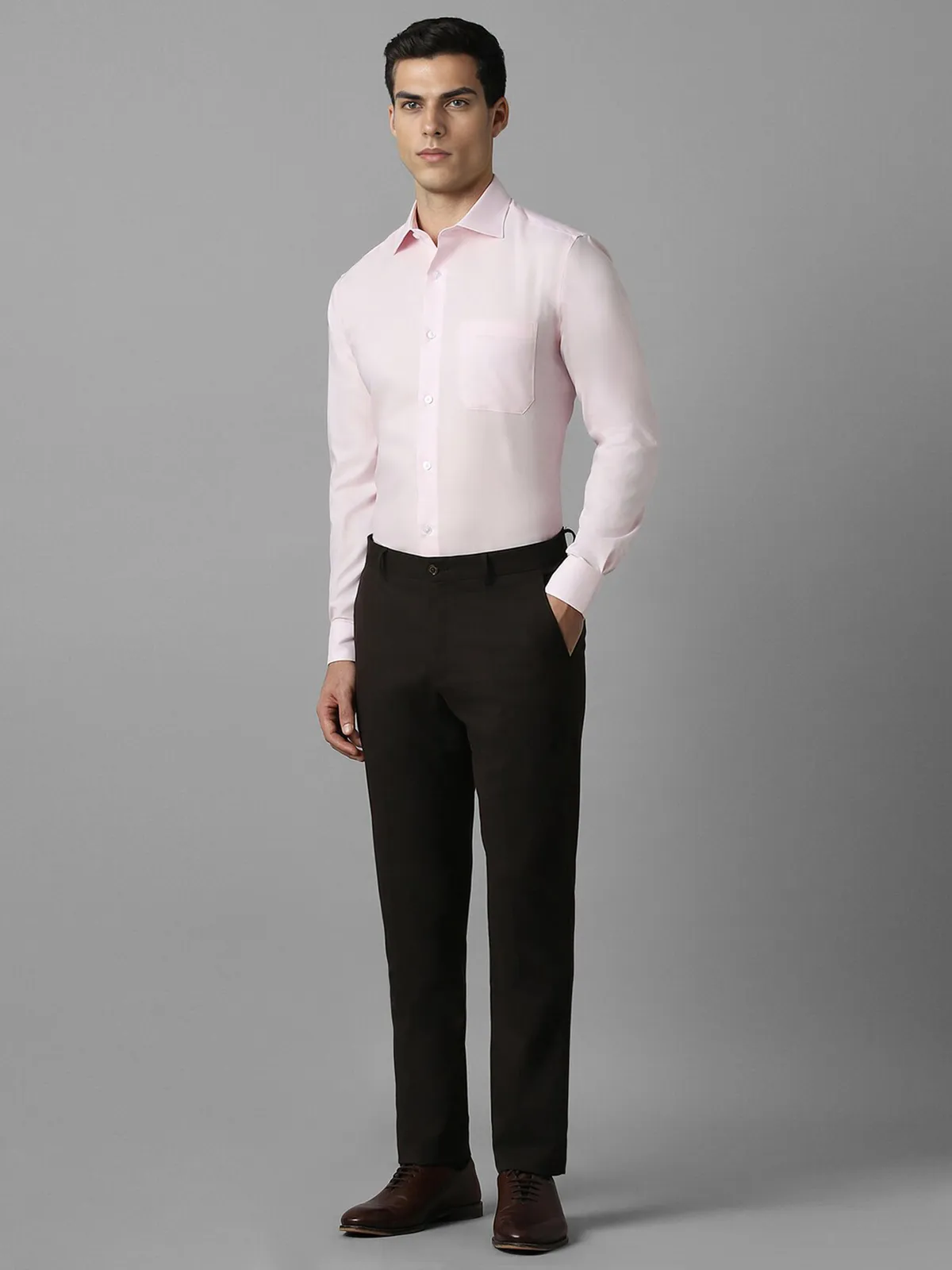 LOUIS PHILIPPE plain pink cotton shirt