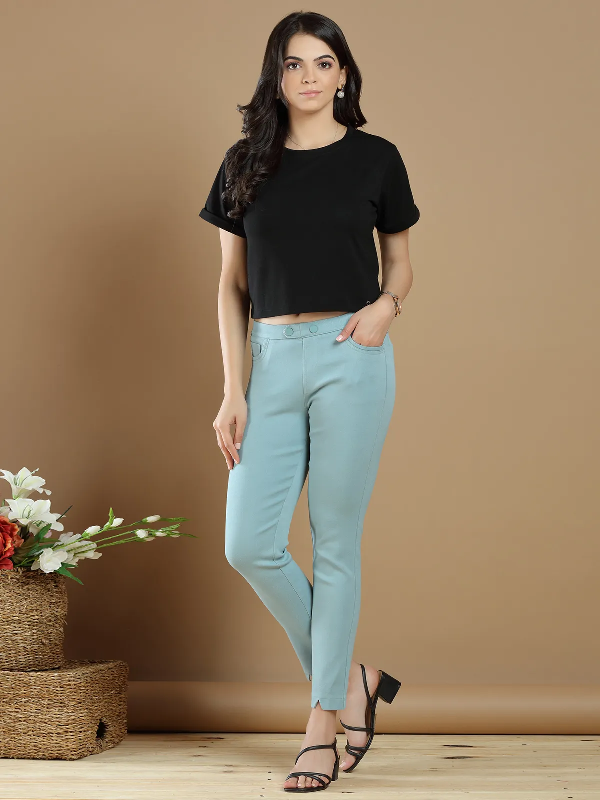 Lycra causal wear plain jeggings in sky blue