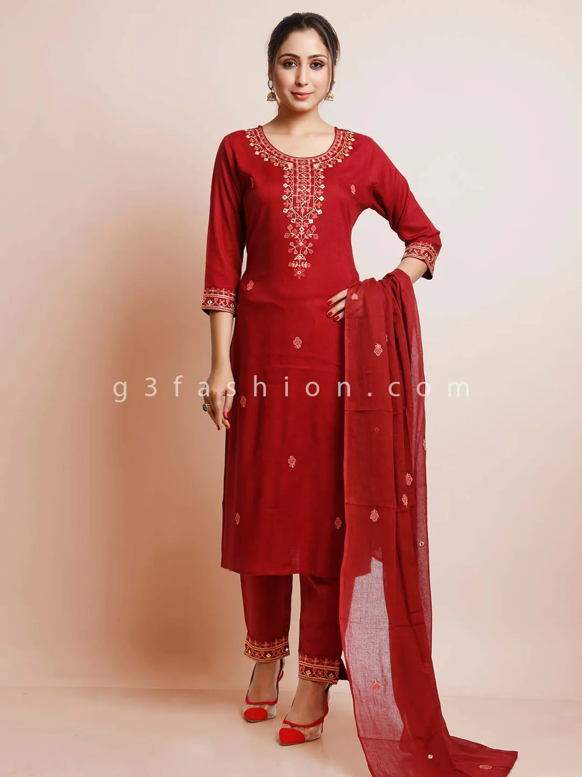 Maroon thread inflated festive wear pan tsuit