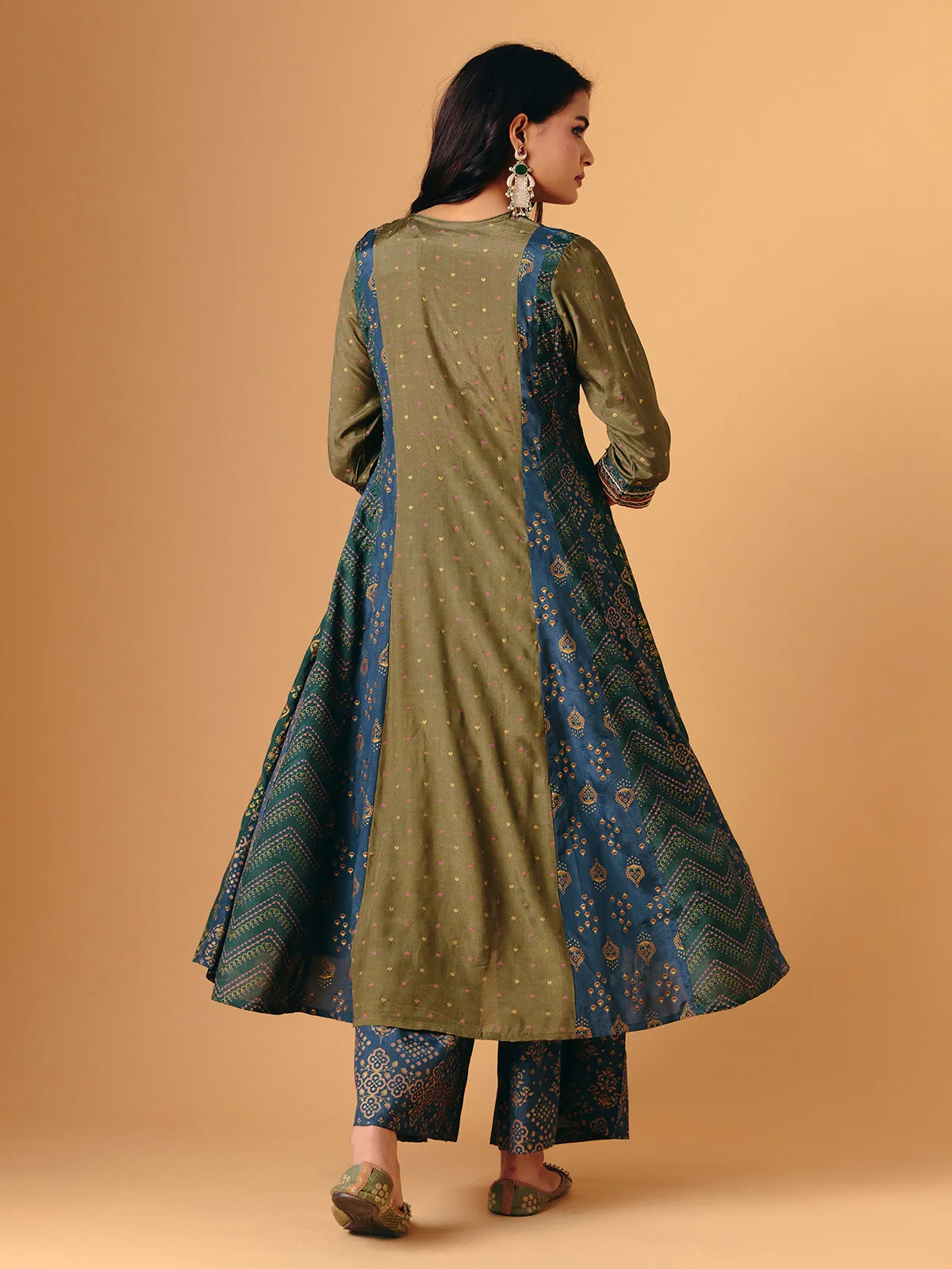 Mehendi green cotton silk v neck palazzo suit for women
