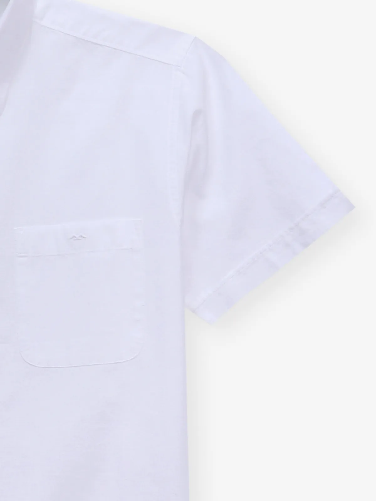 MUFTI cotton white plain shirt