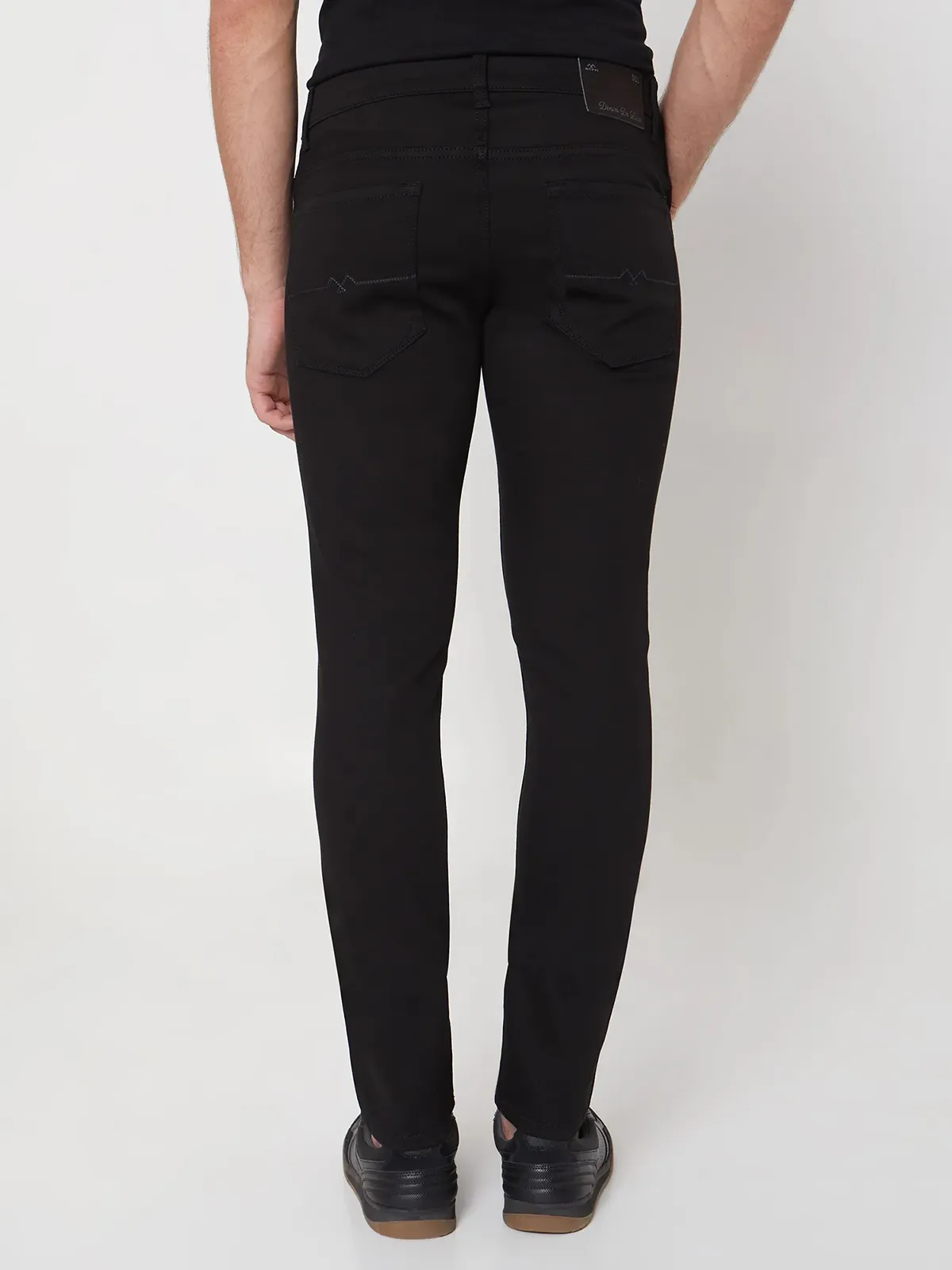 MUFTI solid black skinny fit denim jeans