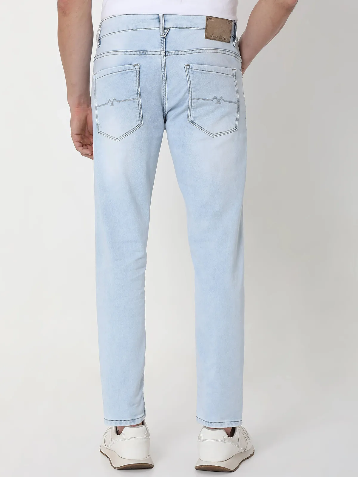 MUFTI washed sky blue ankle lenght jeans