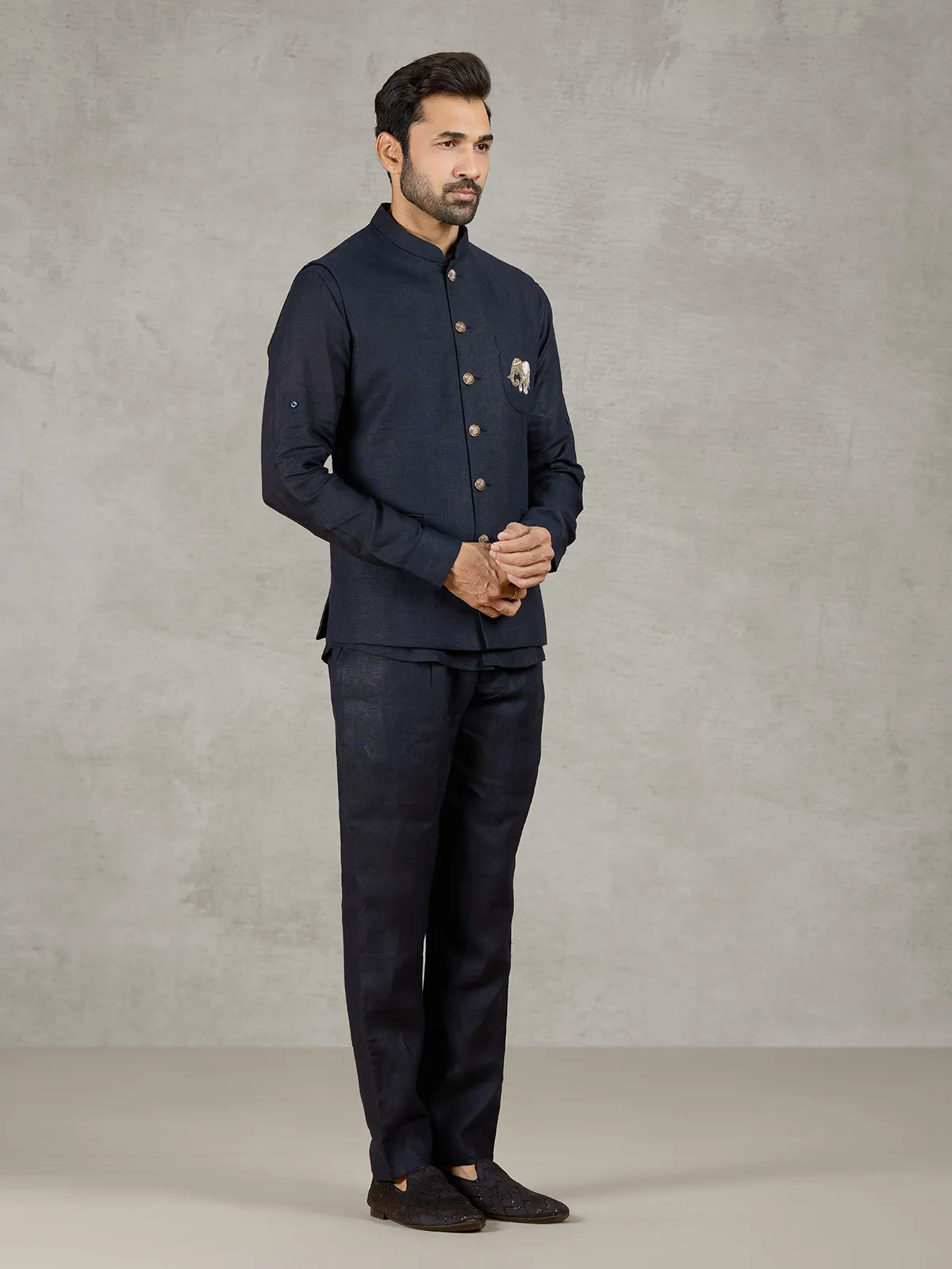Navy linen waistcoat set with embroidered elephant crest