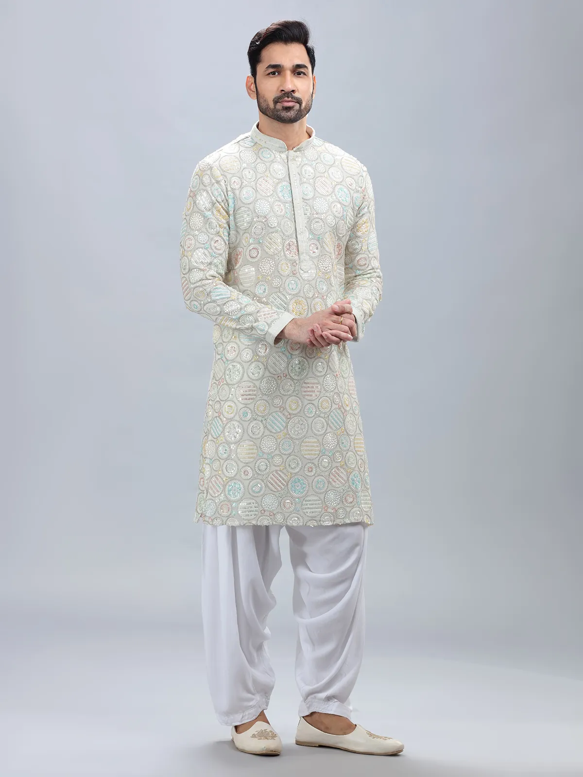Off white georgette kurta set for men