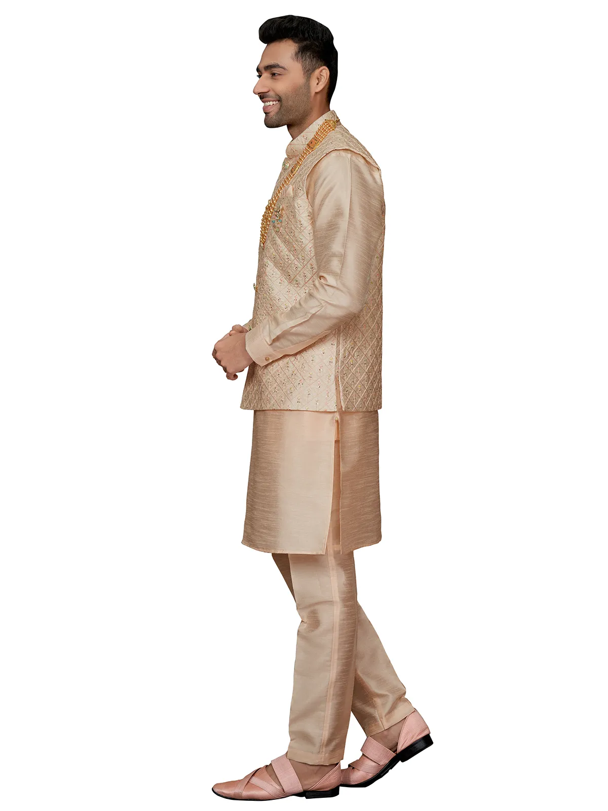 Peach waistcoat set in silk for men