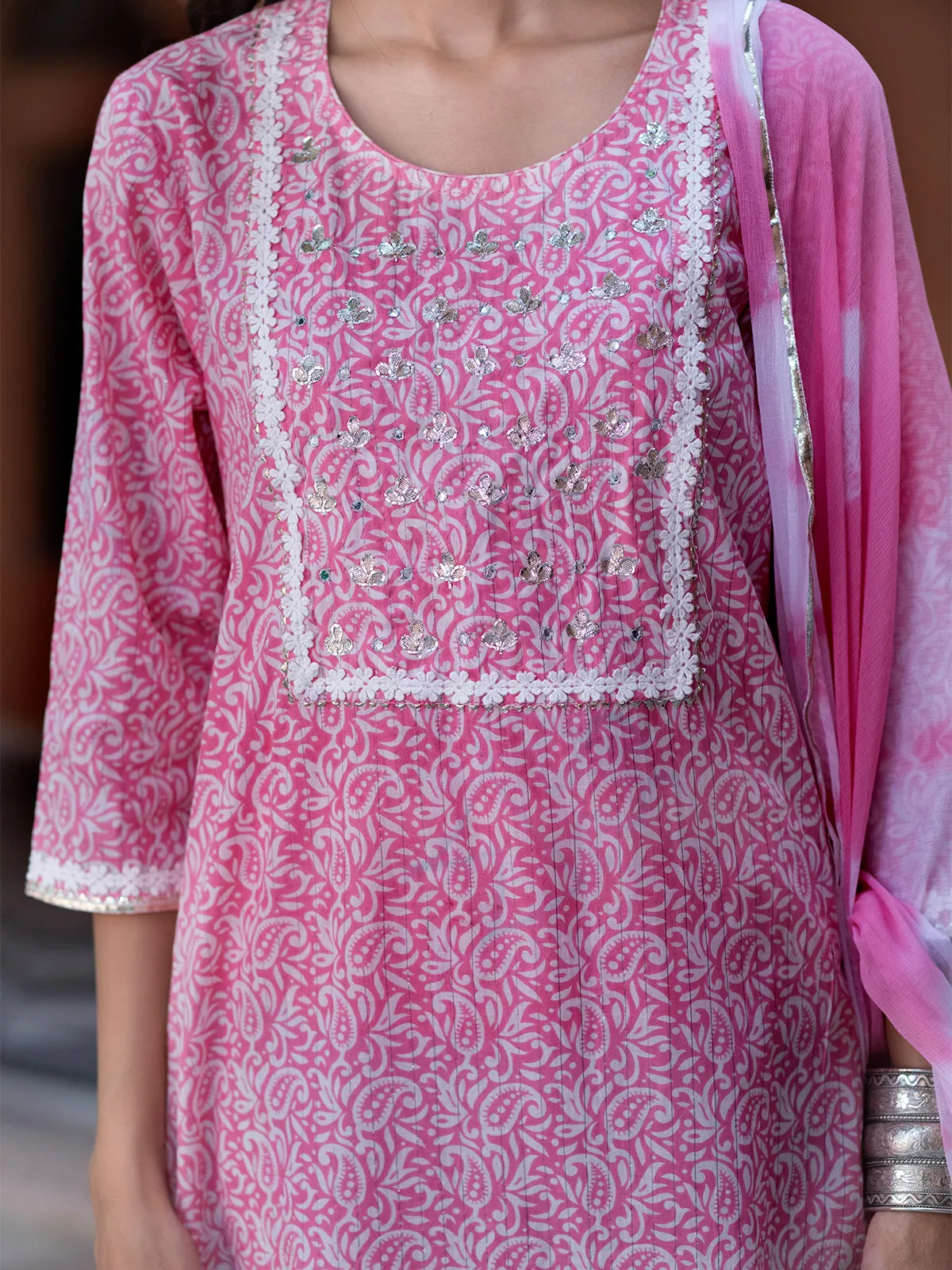 Pink and white shaded cotton pant suit