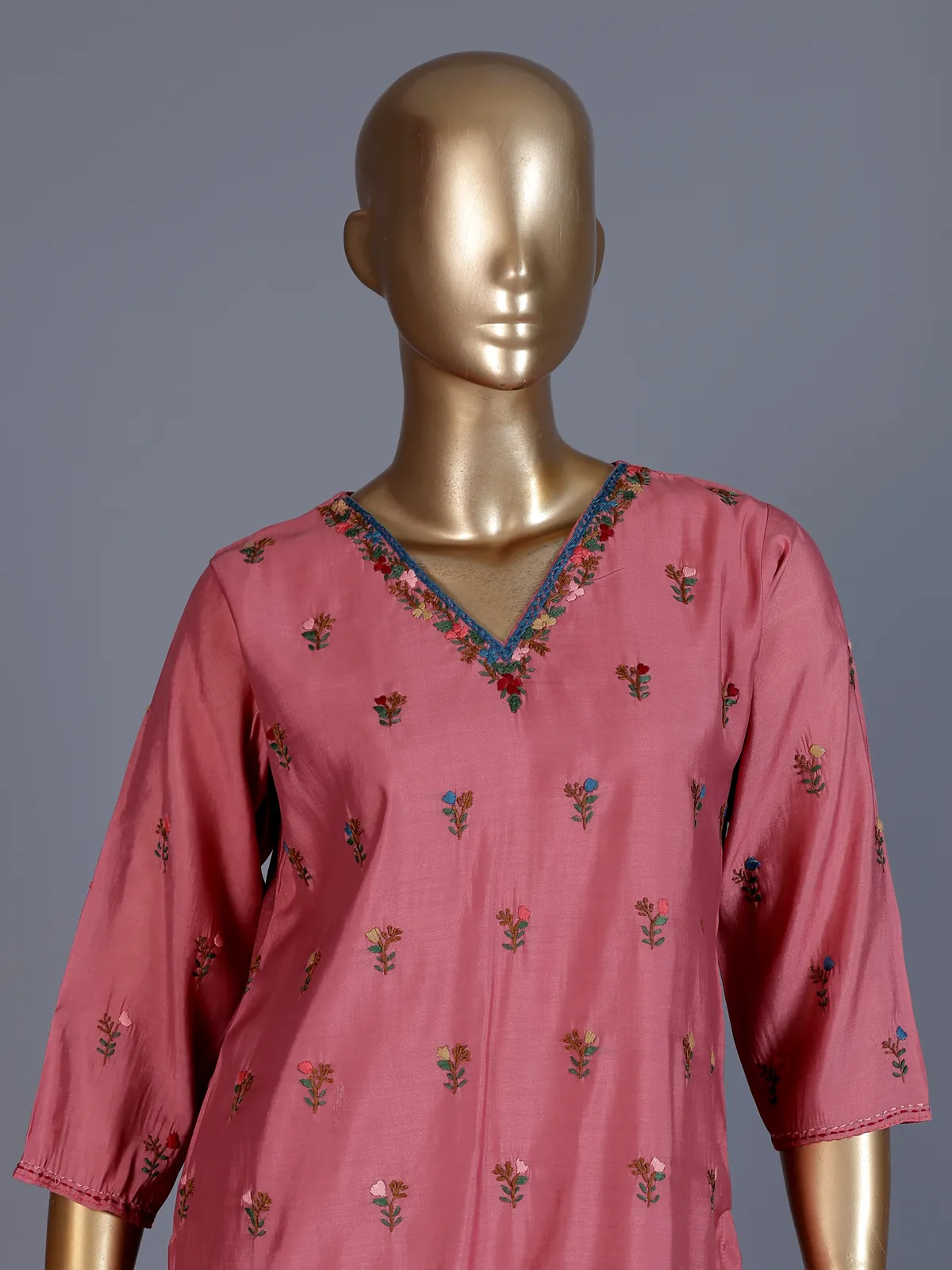 Pink silk thread work festive kurti set