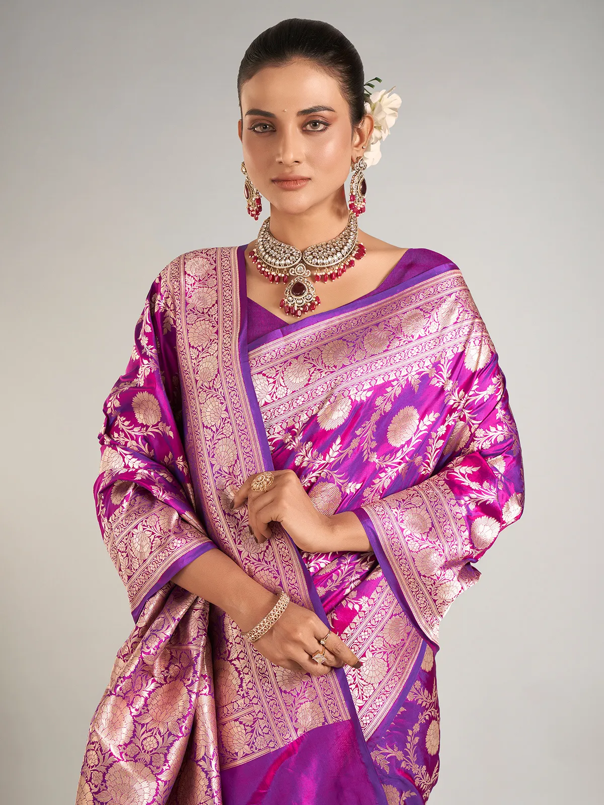 Purple zari weaving banarasi silk saree