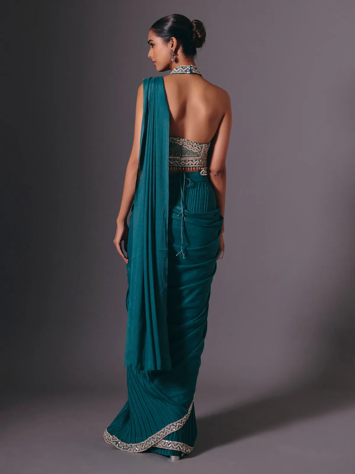 Rama green cruss lycra saree with designer belt