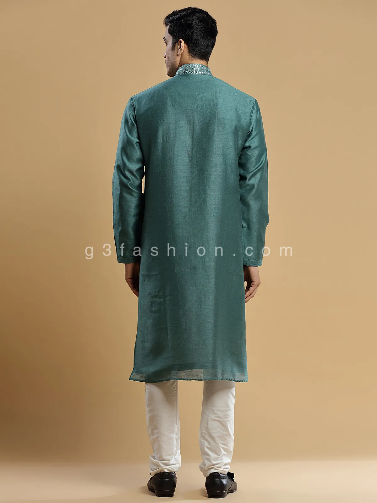Rama green silk kurta suit for festive