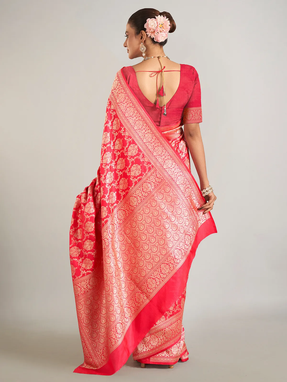 Red zari weaving banarasi silk saree for wedding