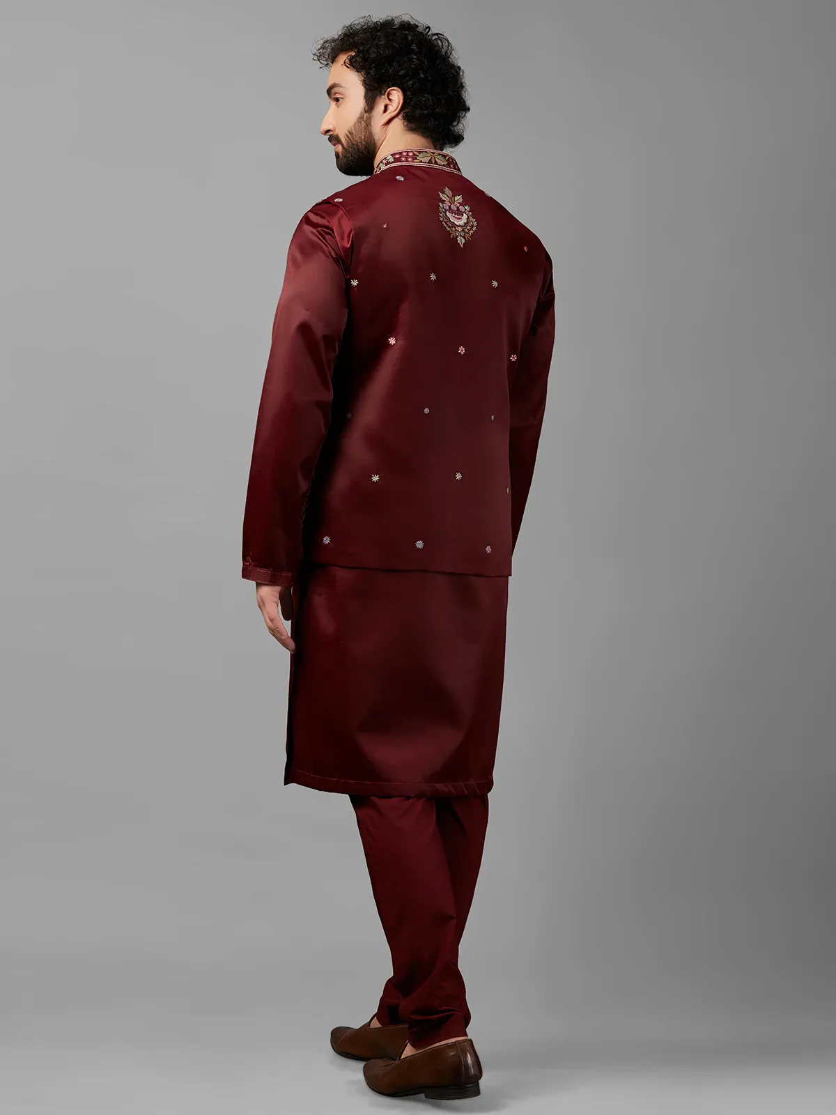 Shiny maroon silk waistcoat set