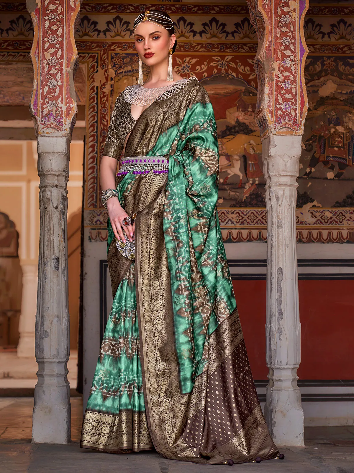 Silk green saree in printed pattern