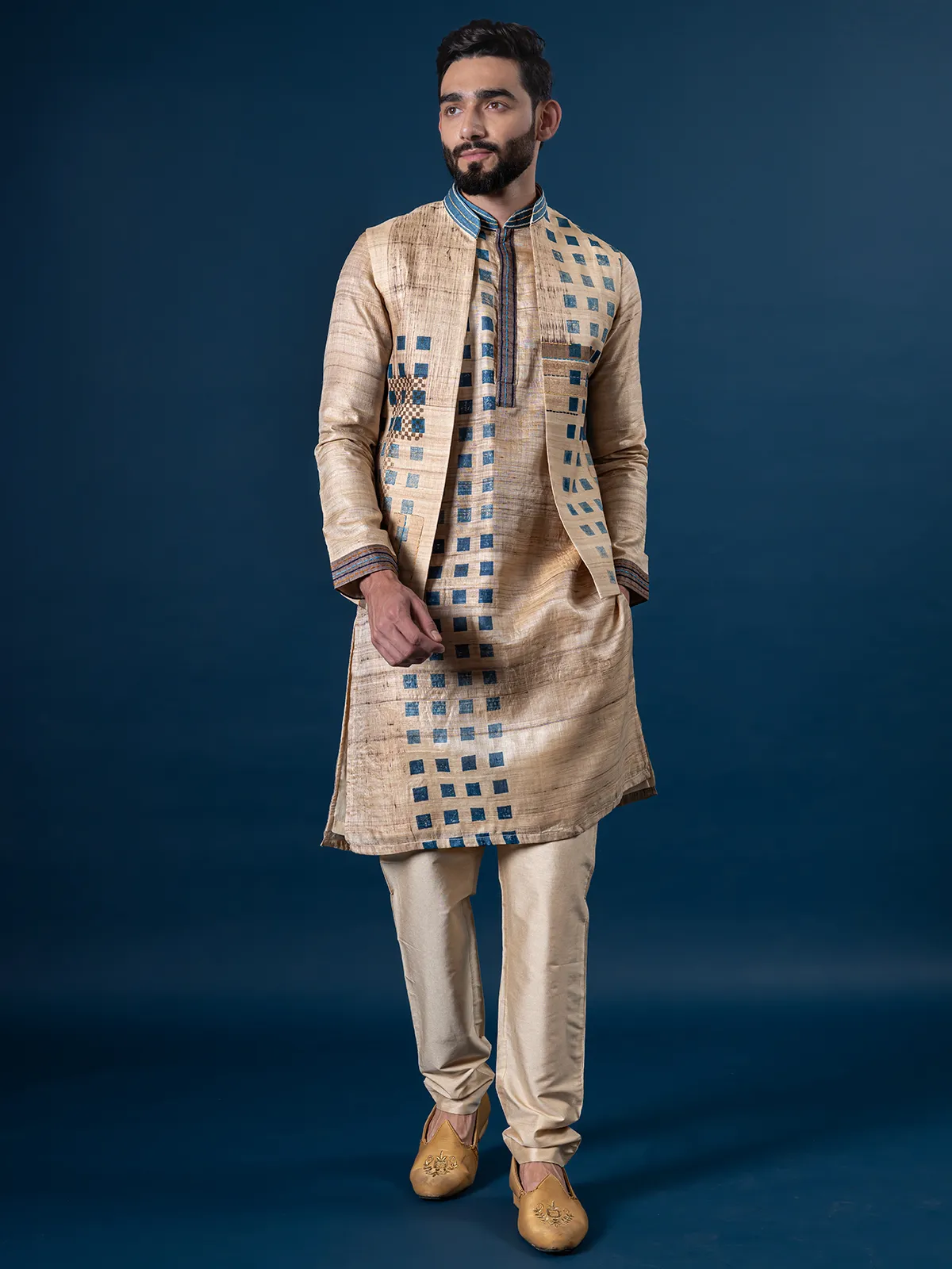 Sparkling traditional beige silk waistcoat set for men