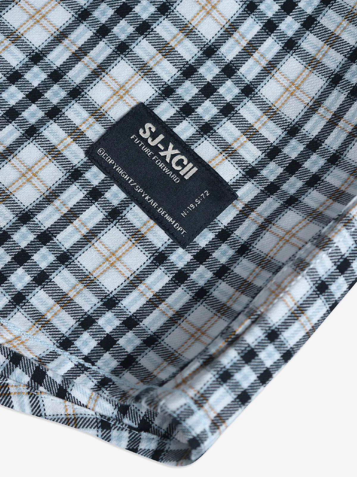 Spykar cotton white checks half sleeves shirt