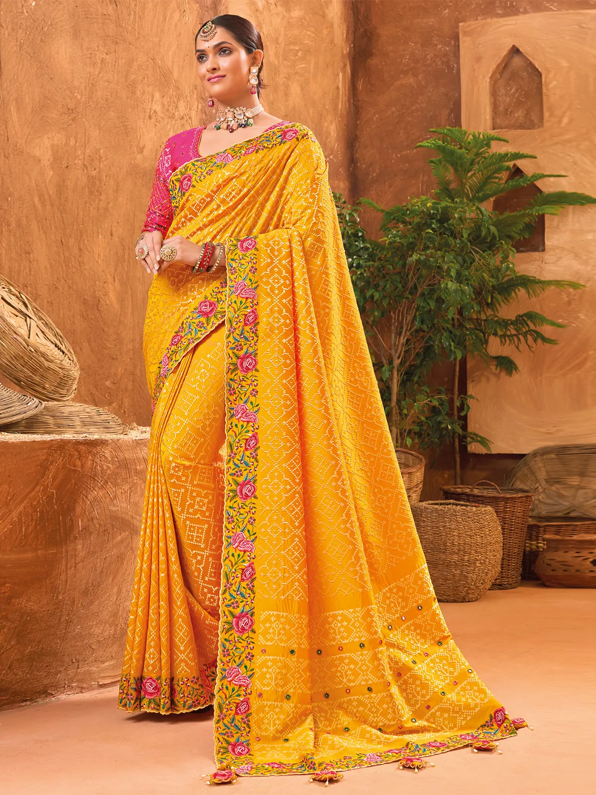 Stunning beautiful yellow banarasi silk saree
