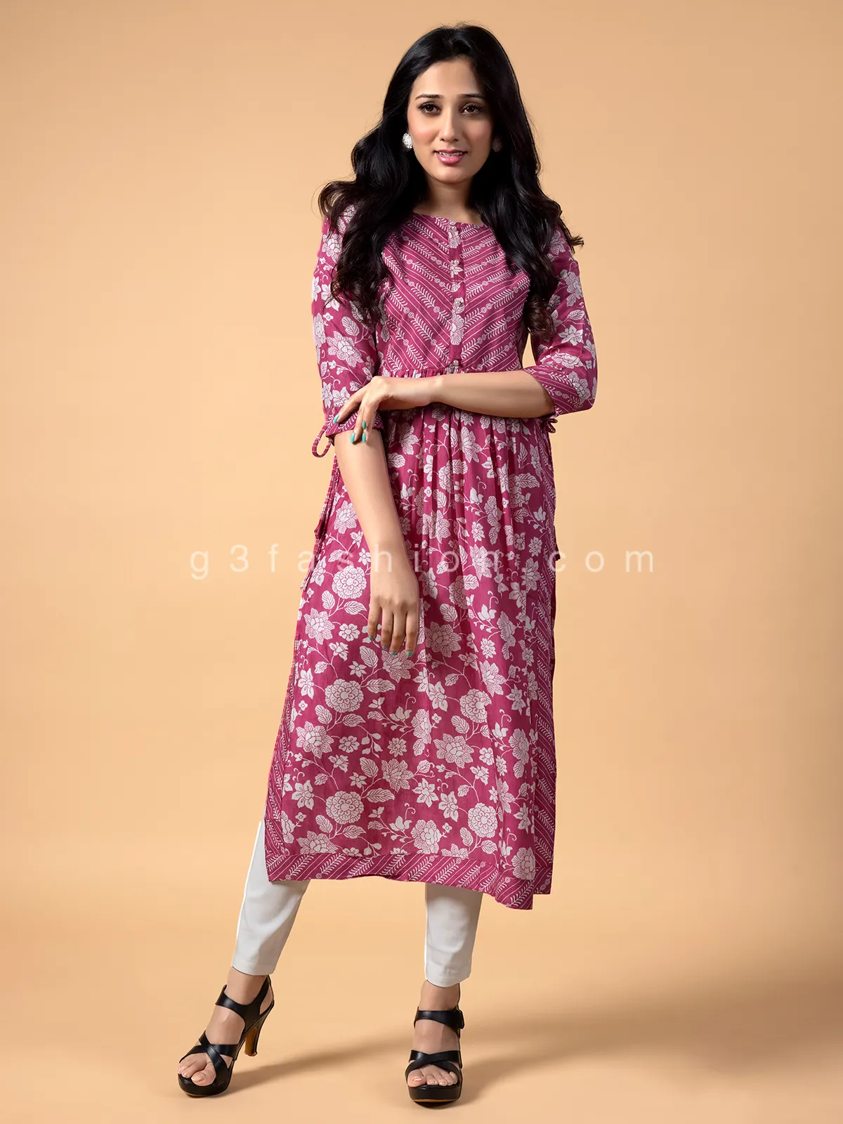 Stunning cotton magenta printed kurti