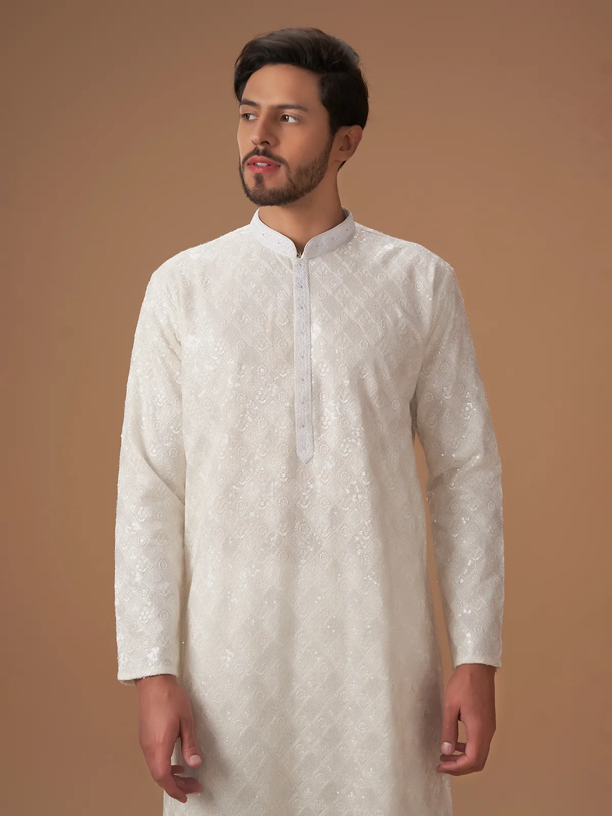 Stunning white kurta suit in georgette