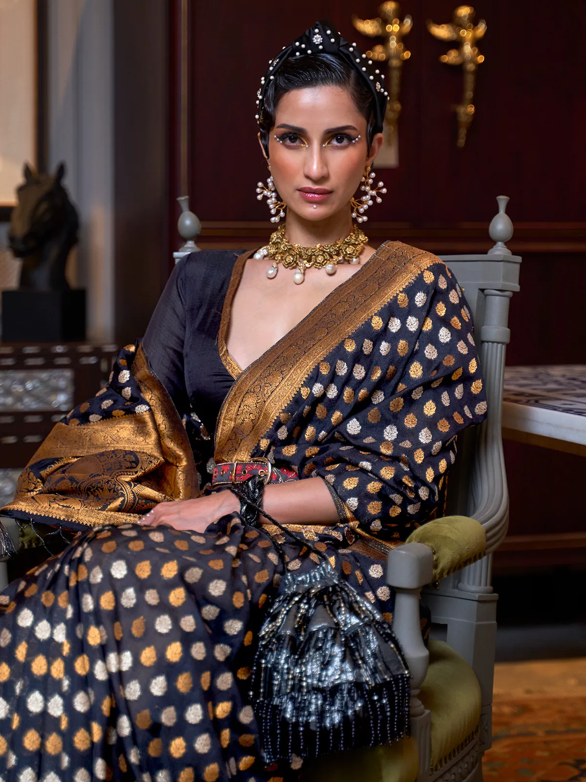 Stylish black zari weaving saree
