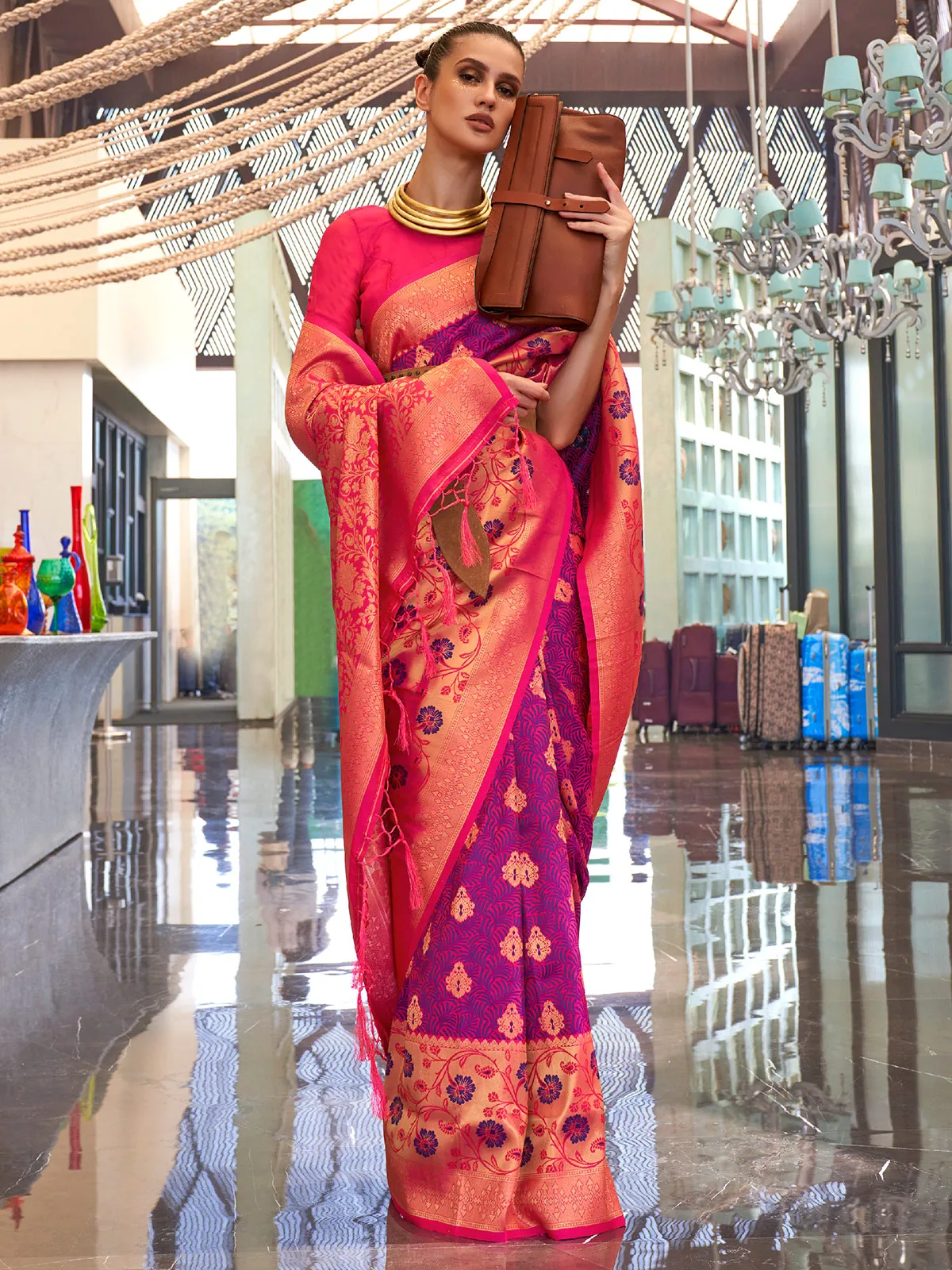 Stylish magenta saree in silk