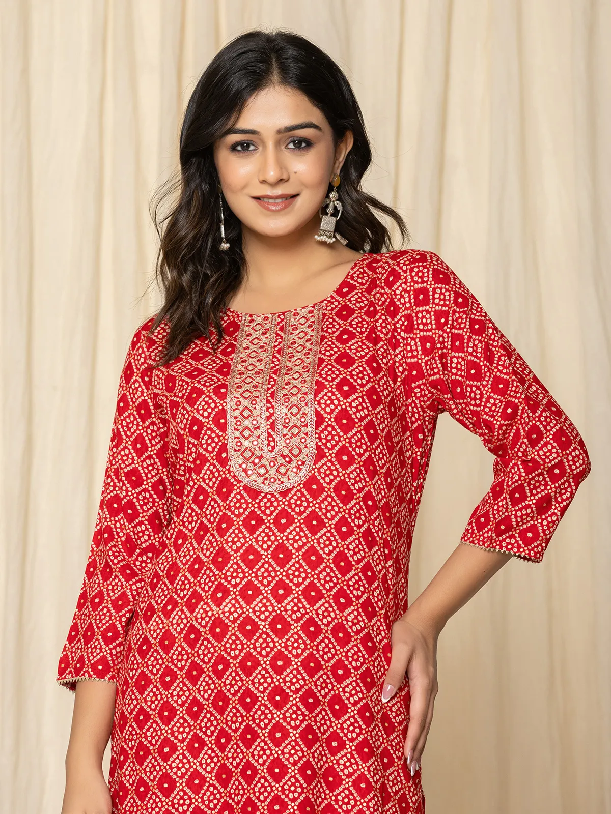 Stylish red printed kurti set in silk