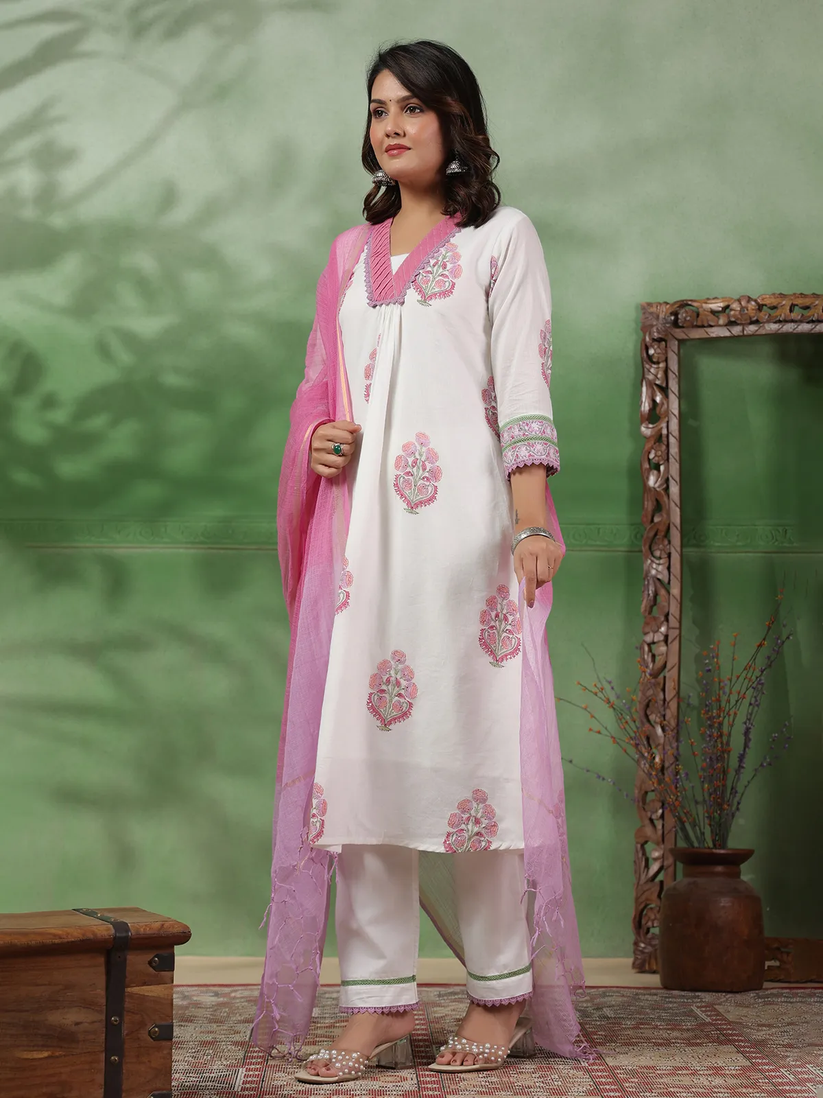 Stylish white and pink printed kurti set