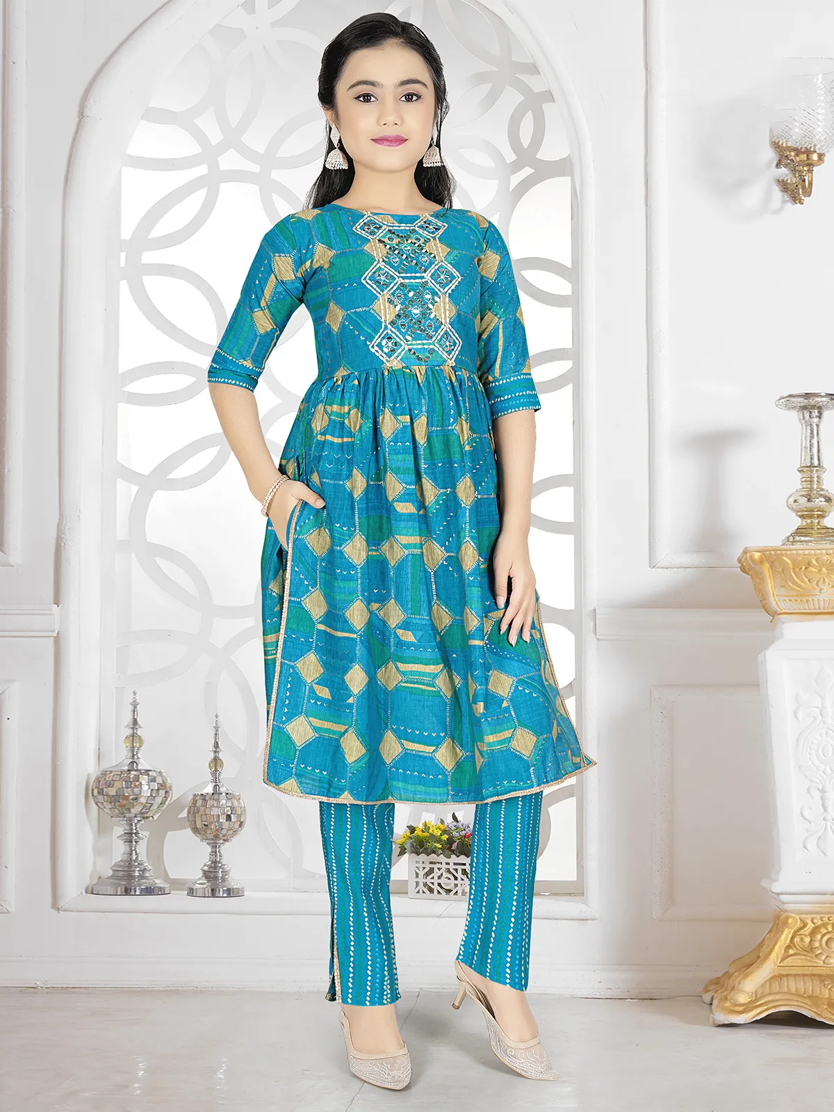 Tredny blue cotton printed salwar suit