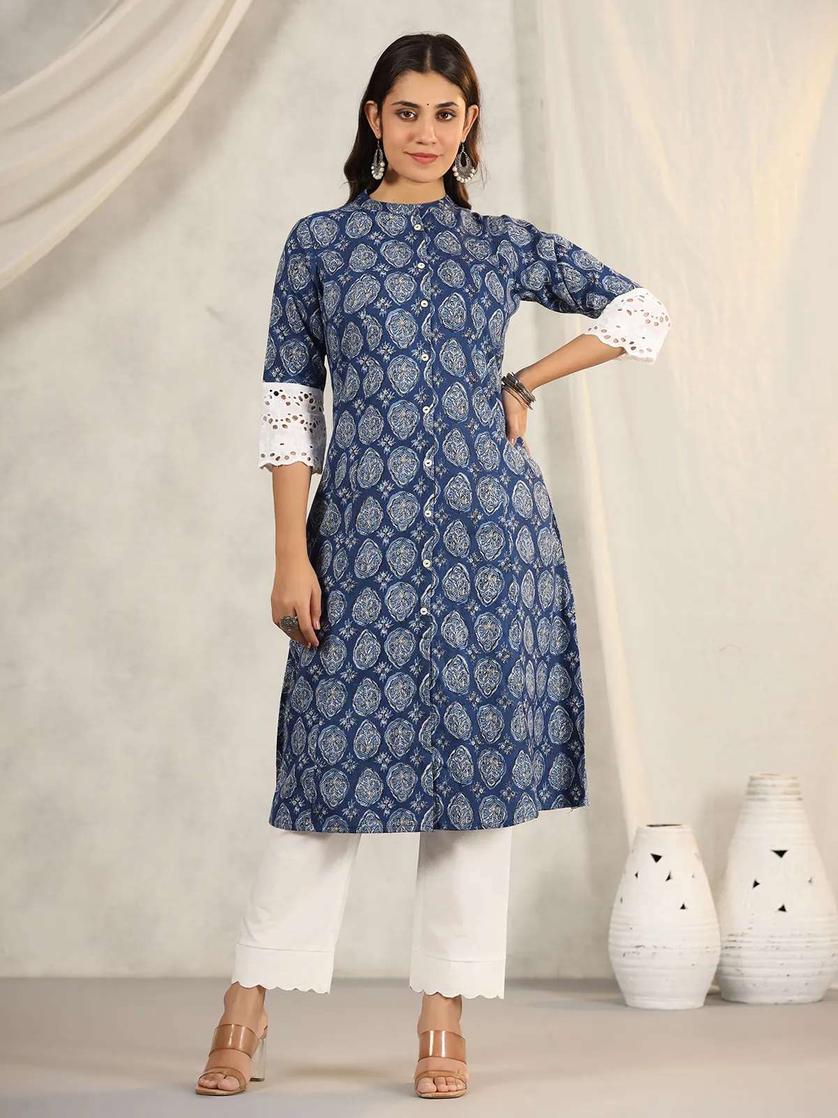 Trendy blue printed kurti in cotton