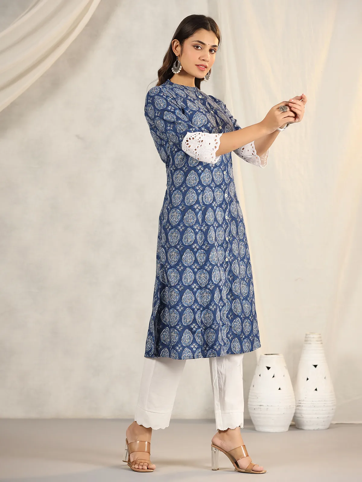 Trendy blue printed kurti in cotton