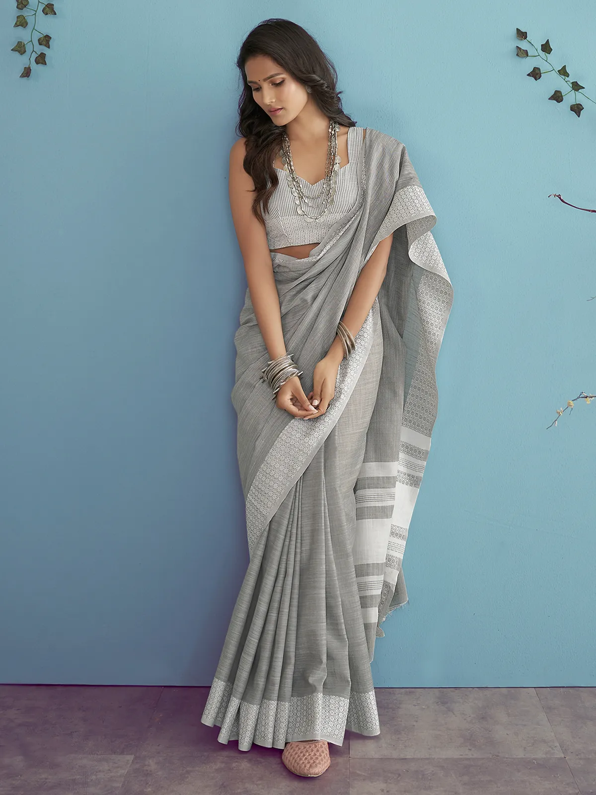 Trendy grey linen saree