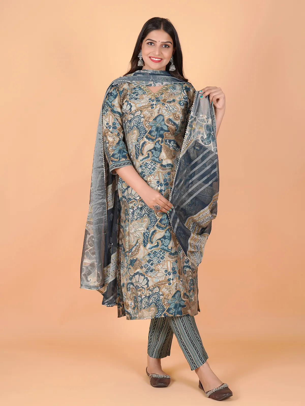 Trendy grey printed kurti set