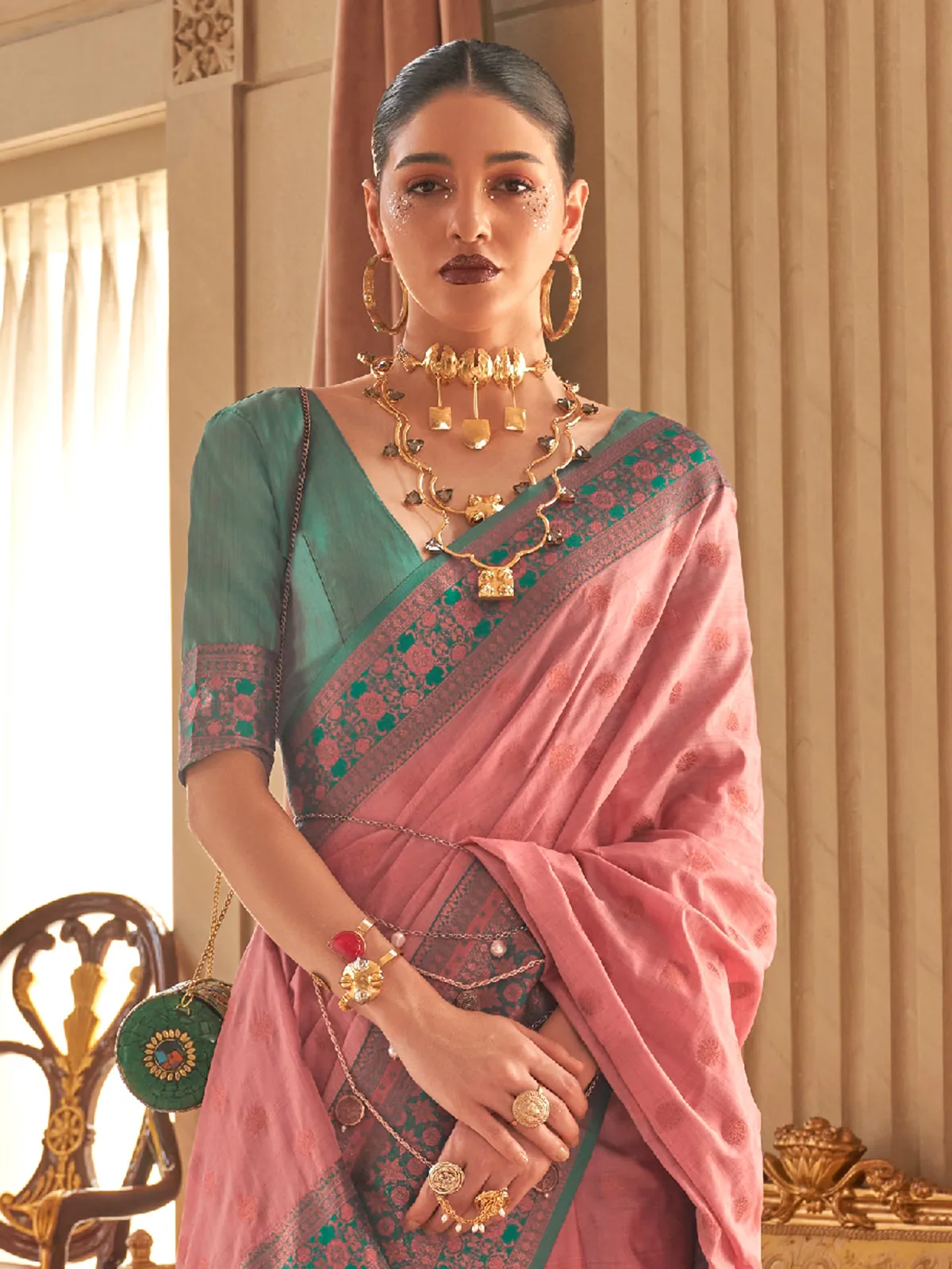Trendy pink silk saree with zari weaving