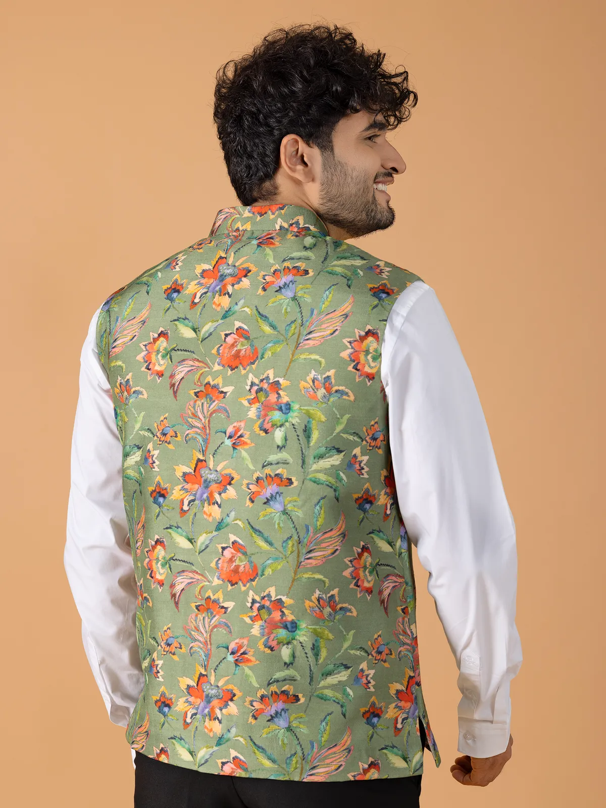 Trendy sage green printed waistcoat in silk