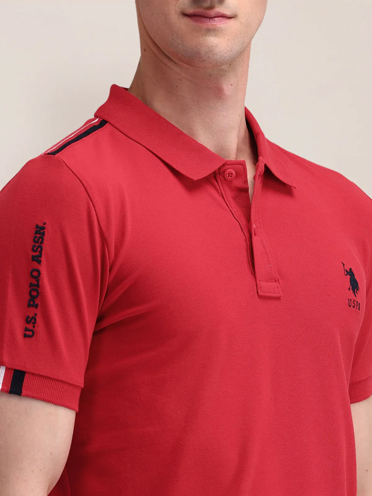 U S POLO ASSN plain red cotton slim fit t-shirt for men-G3
