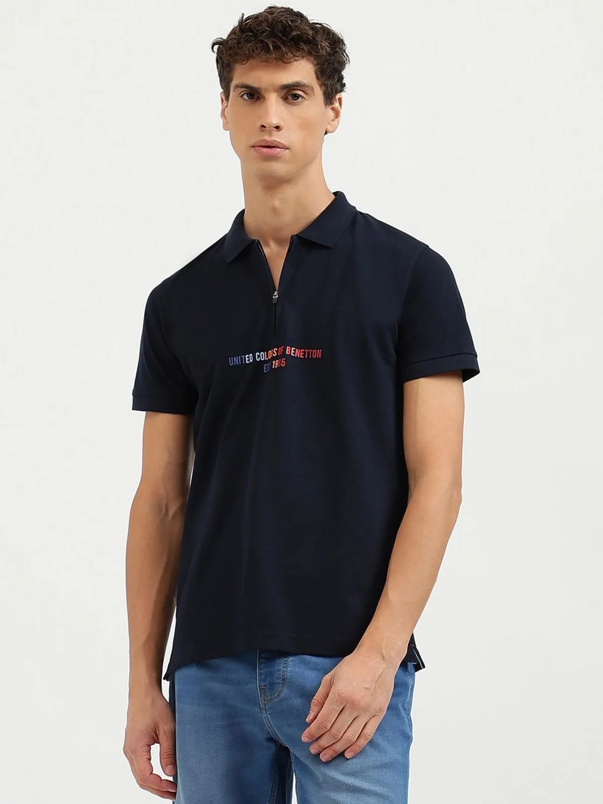 UCB navy plain cotton slim fit t-shirt for men