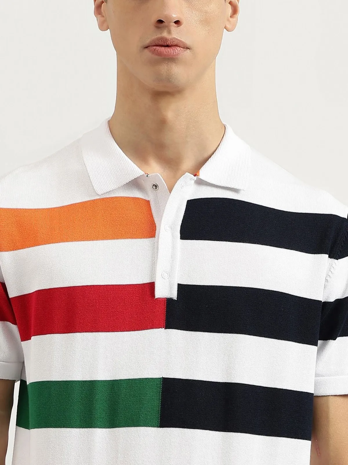 UCB stripe pattern white t-shirt in cotton fabric