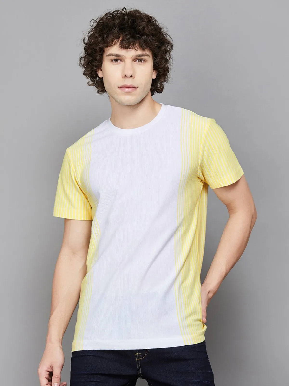 UCB white and yellow cotton t-shirt