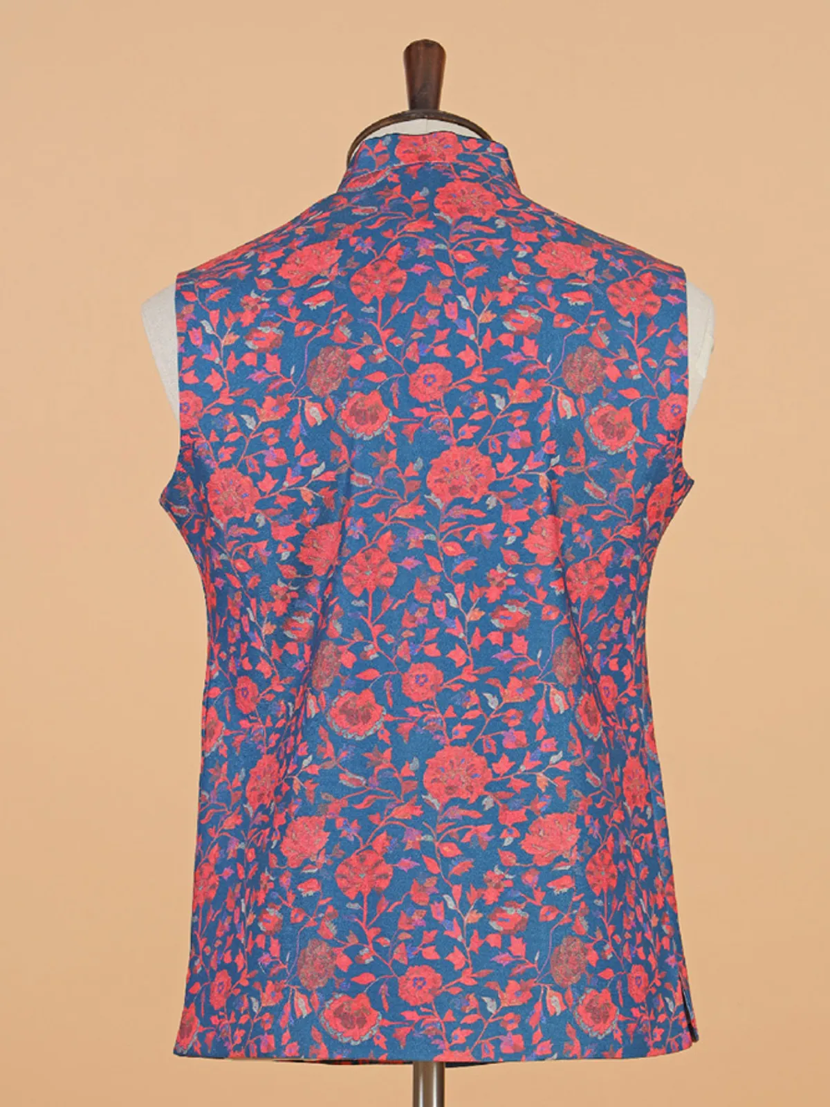 Blue printed waistcoat in silk for men