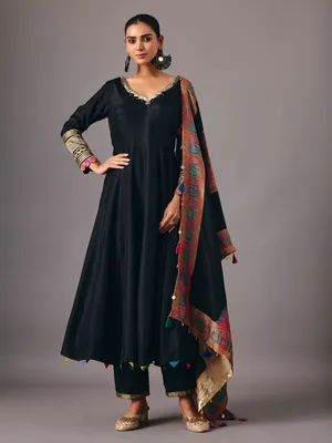 black indian dress Black Party Wear Lehenga Choli main image 1