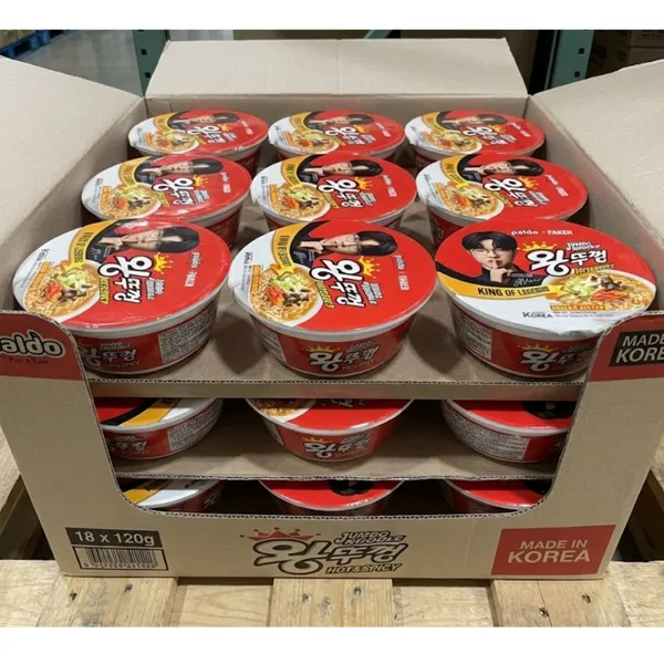 JUMBO BOWL NOODLES HOT & SPICY 18X120GM