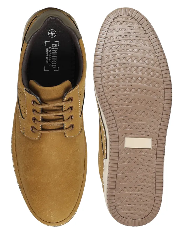 Binutop Men Beige Solid Sneakers