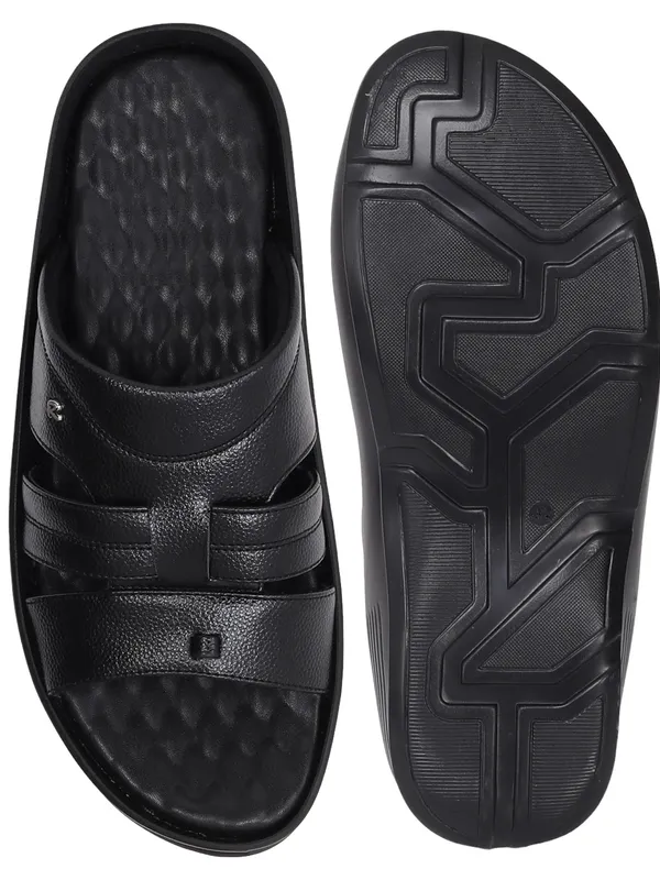 Edge Formal Solid Sandals