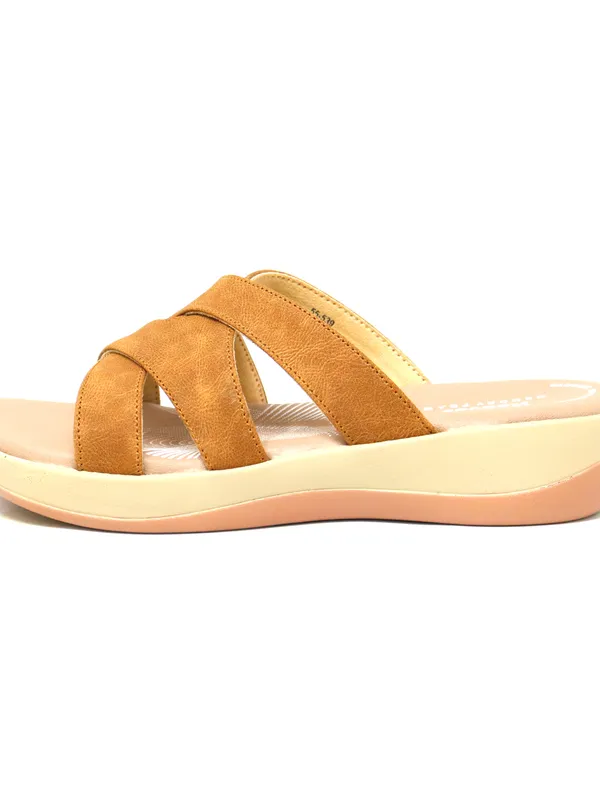 Hooves Women Tan Slippers