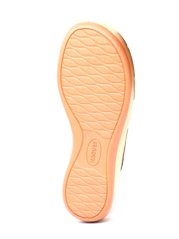 Hooves Women Tan Slippers