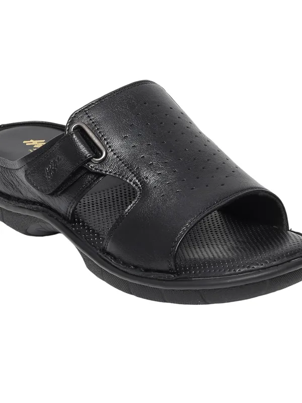 Hitz Men Textured Leather Sandals