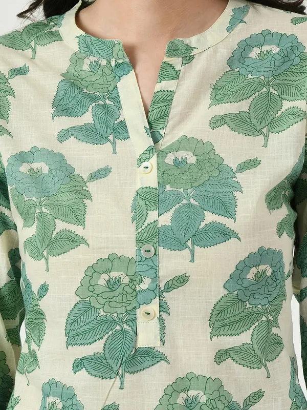 Cream Floral Green Printed Top