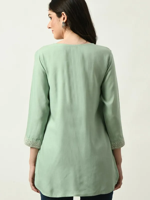 Green Yoke Embroidered Solid Straight Top